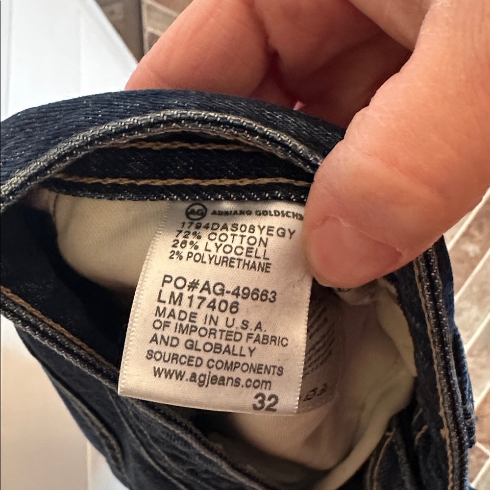 AG Adriano Goldschmied Ag-Ed Denim Dark Wash Straight Jeans size 32 EUC - Picture 3 of 5